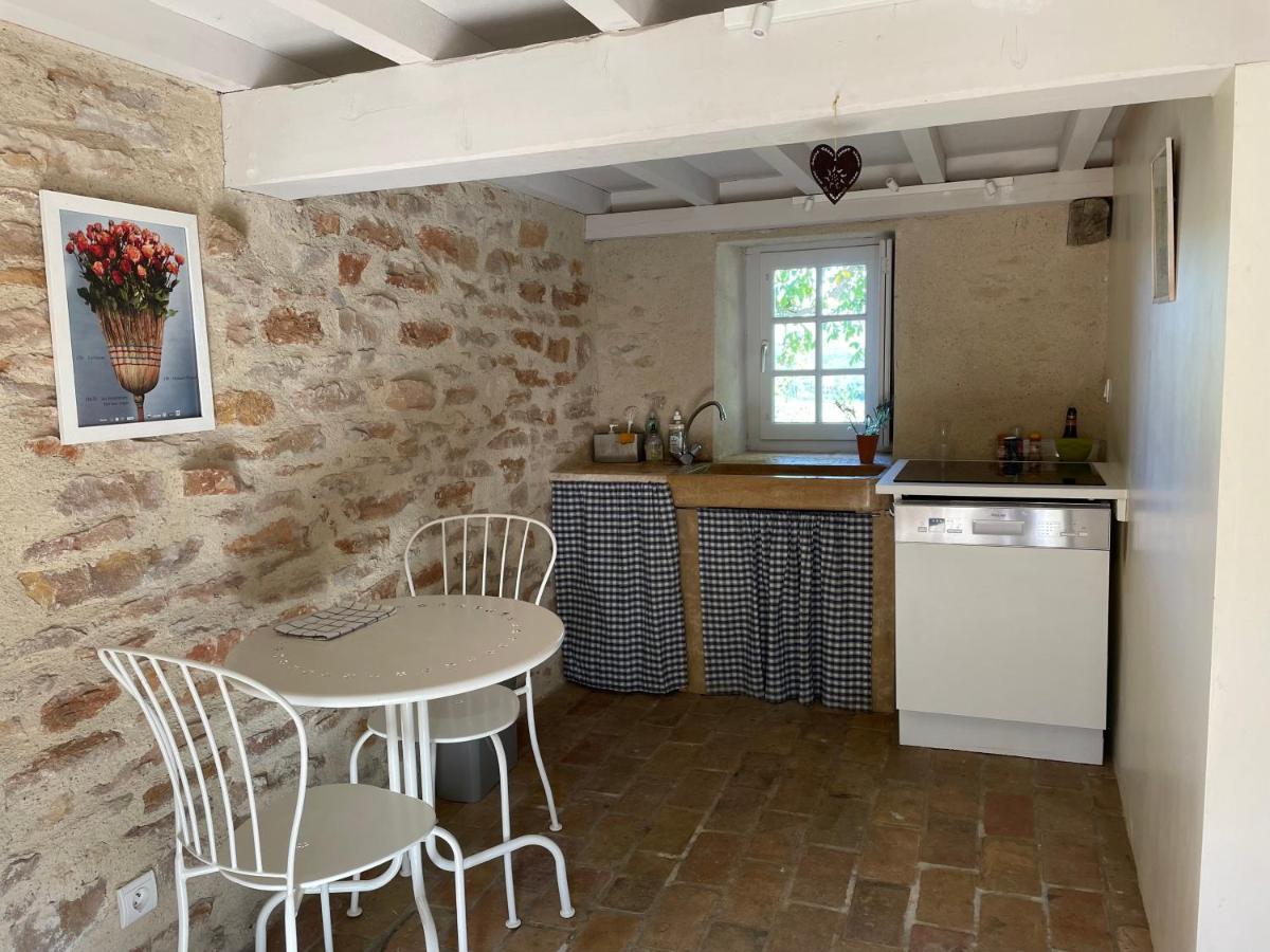 Une Maison De Campagne En Bourgogne Du Sud Tournus Exterior photo